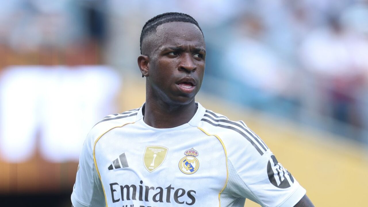 Real Madrid midfielder Vinicius published a post after his sending off in the match against Villarreal