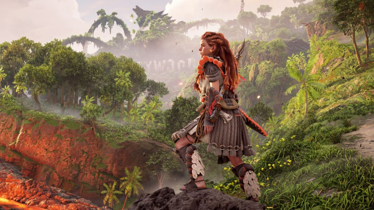 В ноябре в PS Plus добавят Horizon Forbidden West, Mafia: The Old Country и другие игры